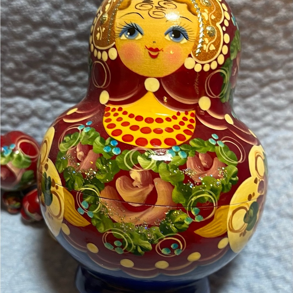 Vintage Matryoshka Colorful Russian Nesting Dolls, deep red, set of 10